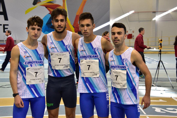 Quinto puesto para los equipos femenino y masculino del Atletismo Ciudad de Motril en el andaluz sub-20 en pista cubierta